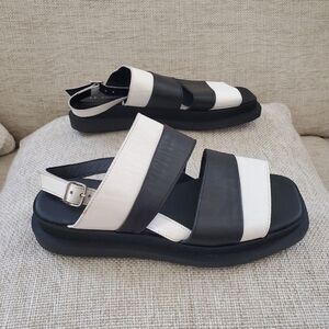 Le Bohemien Mary Leather Sandals Sz 7